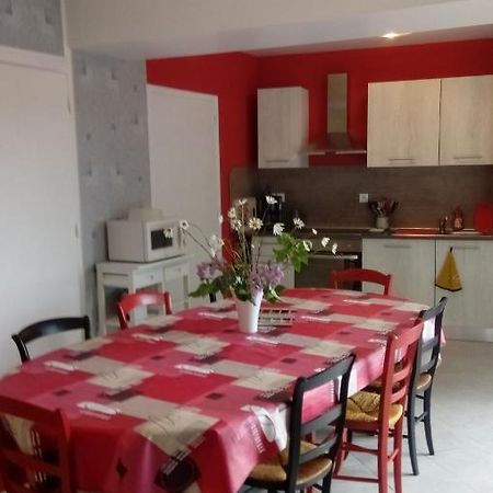 Maison En Pierre De Pays Segrie Luaran gambar